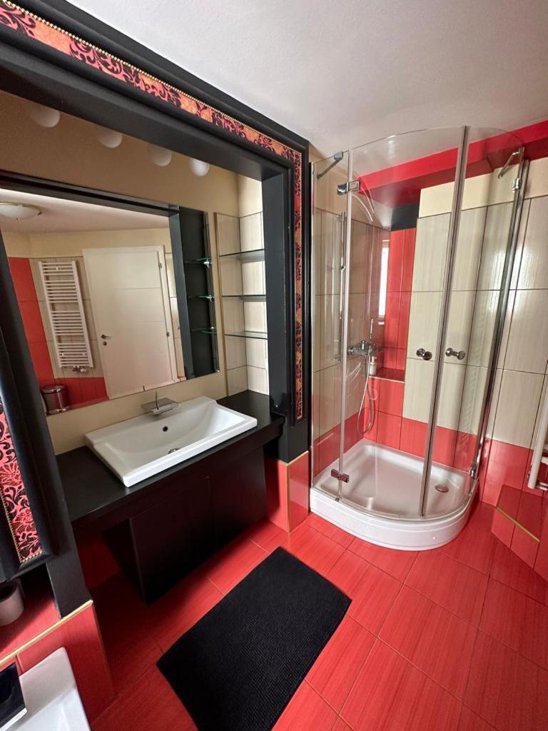 Jacuzzi Apartment - Center Zagreb Eksteriør billede